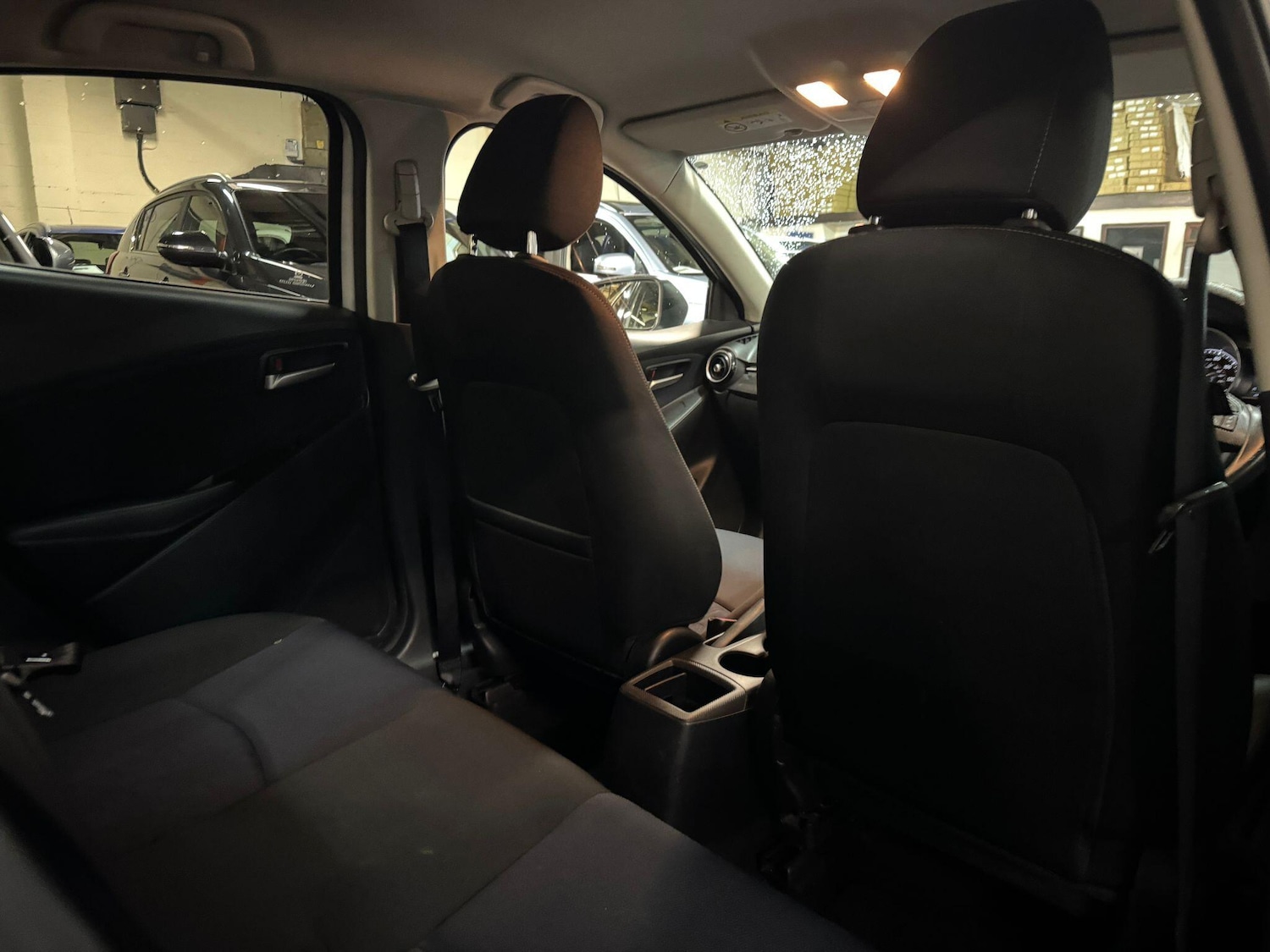 Used Mazda Mazda2 2015 for sale - 76371342: Photo 20