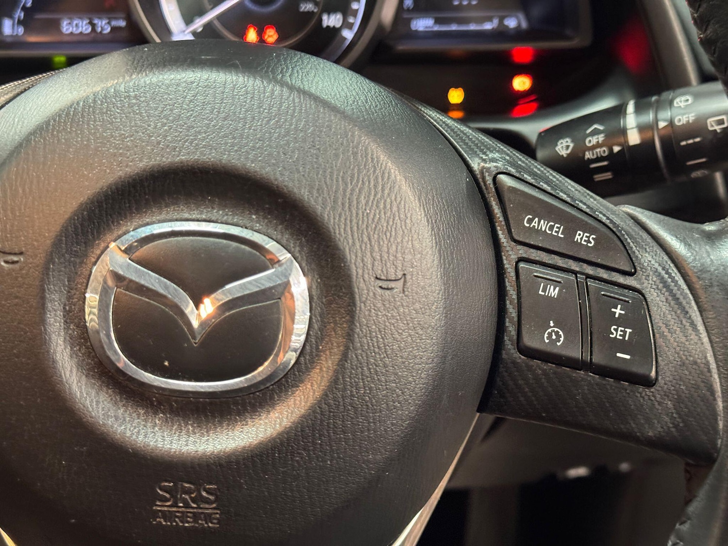 Used Mazda Mazda2 2015 for sale - 76371342: Photo 29