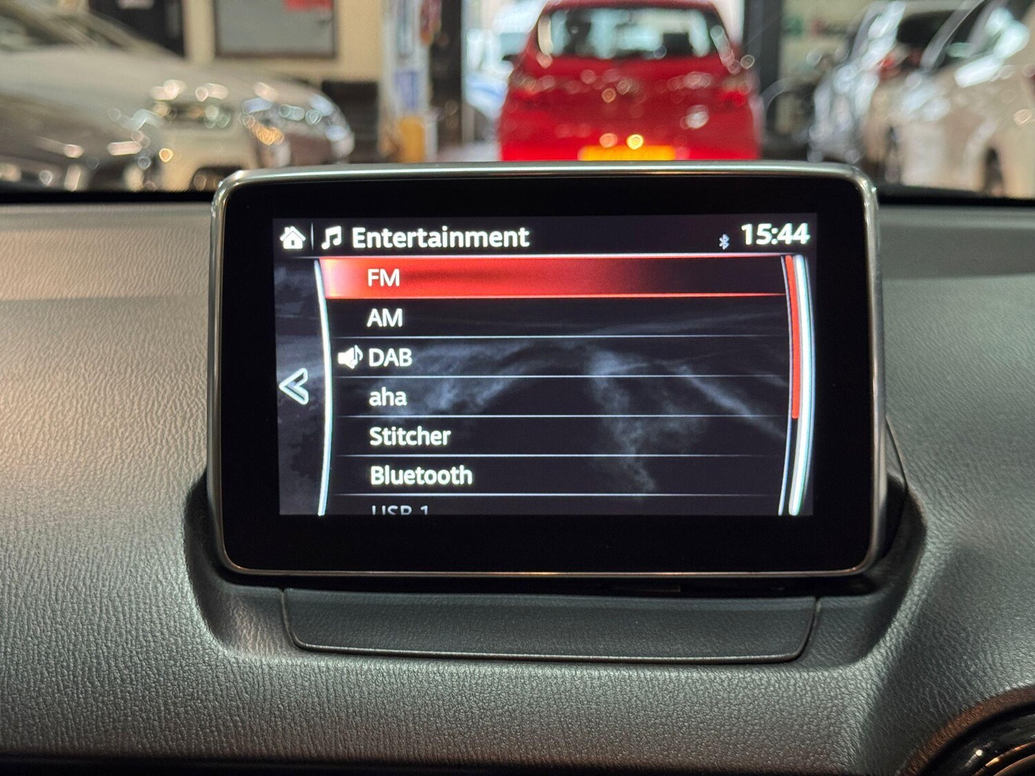 Used Mazda Mazda2 2015 for sale - 76371342: Photo 33