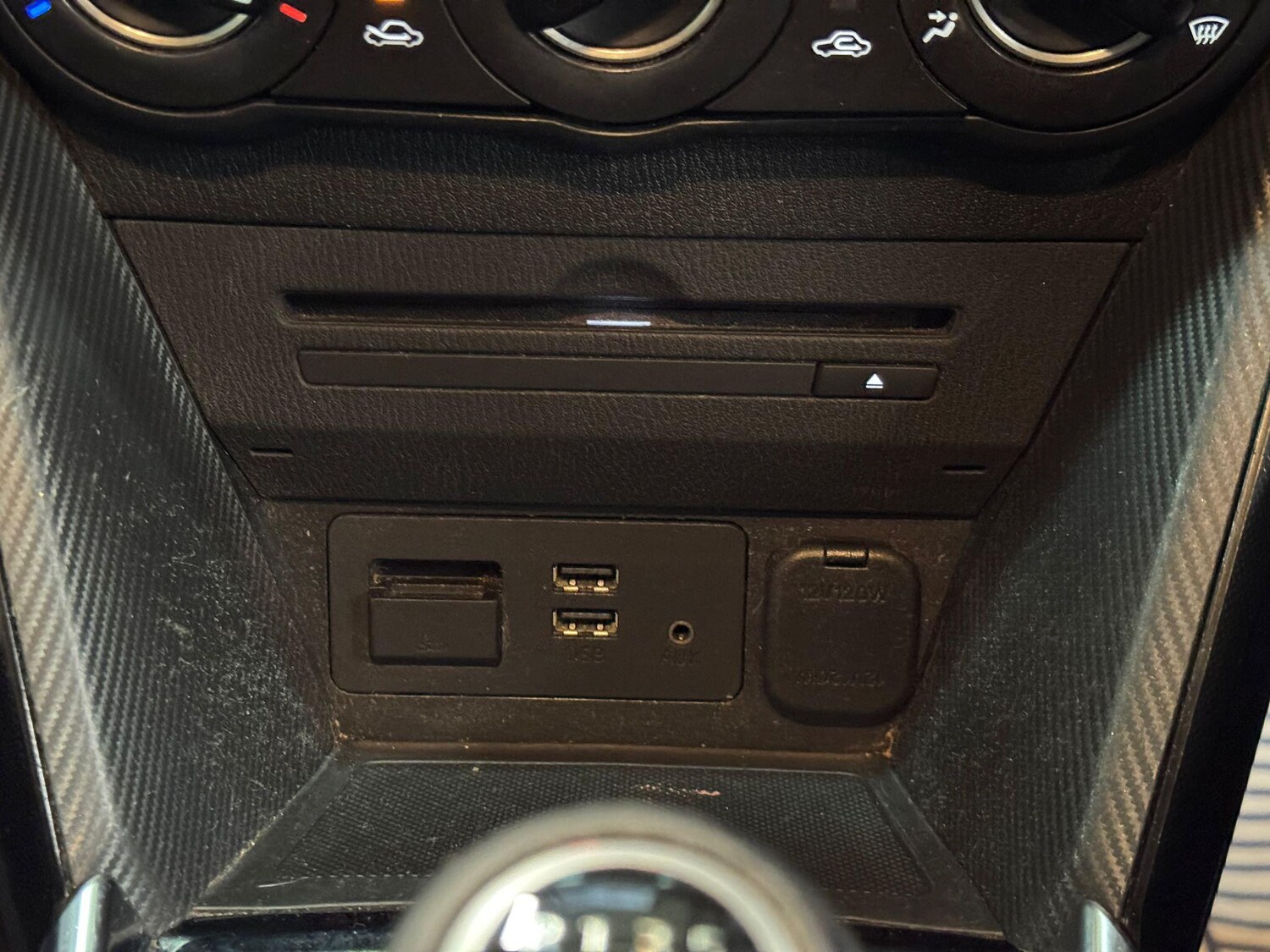 Used Mazda Mazda2 2015 for sale - 76371342: Photo 36