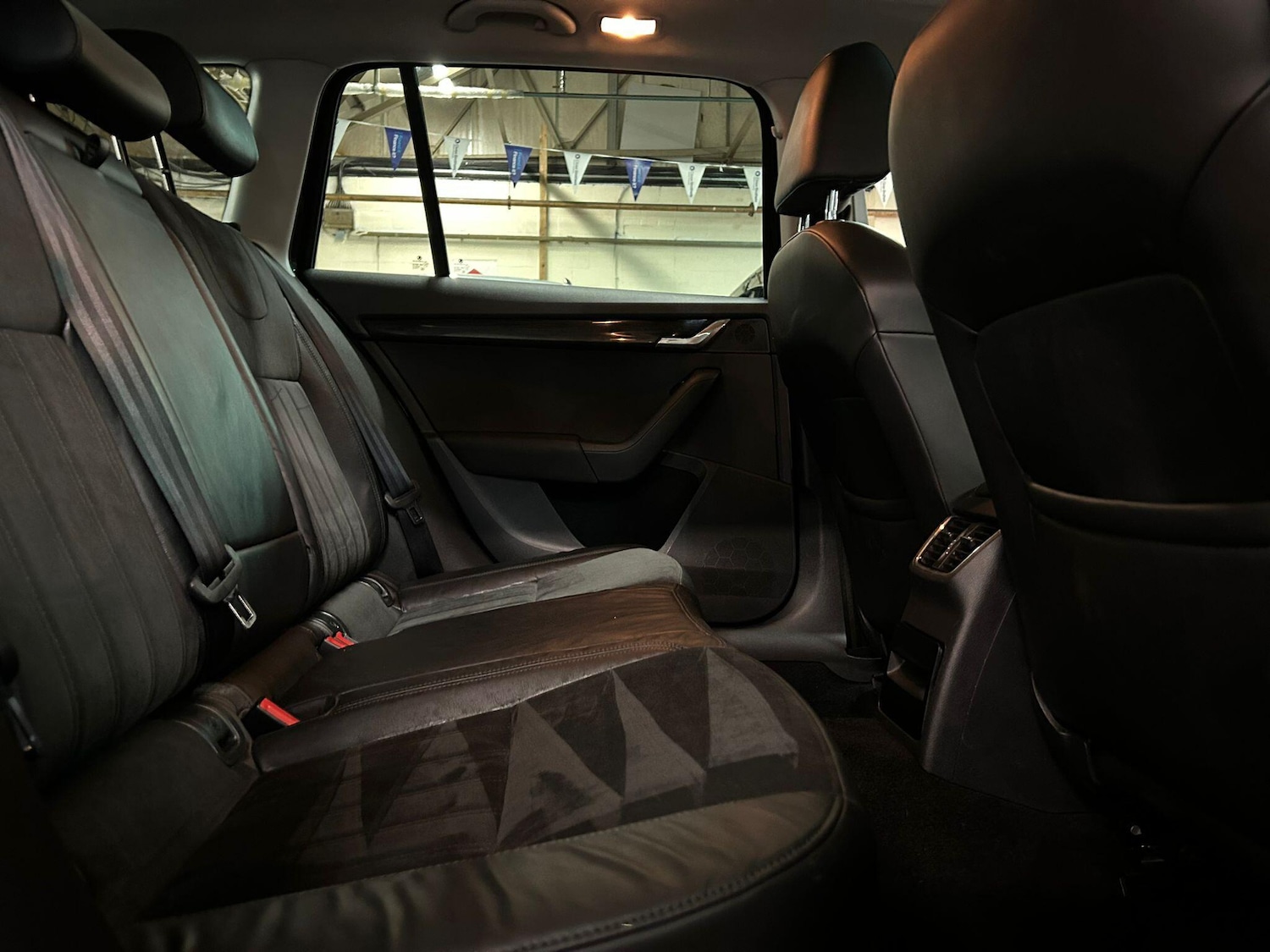 Used Skoda Octavia 2017 for sale - 77468297: Photo 26