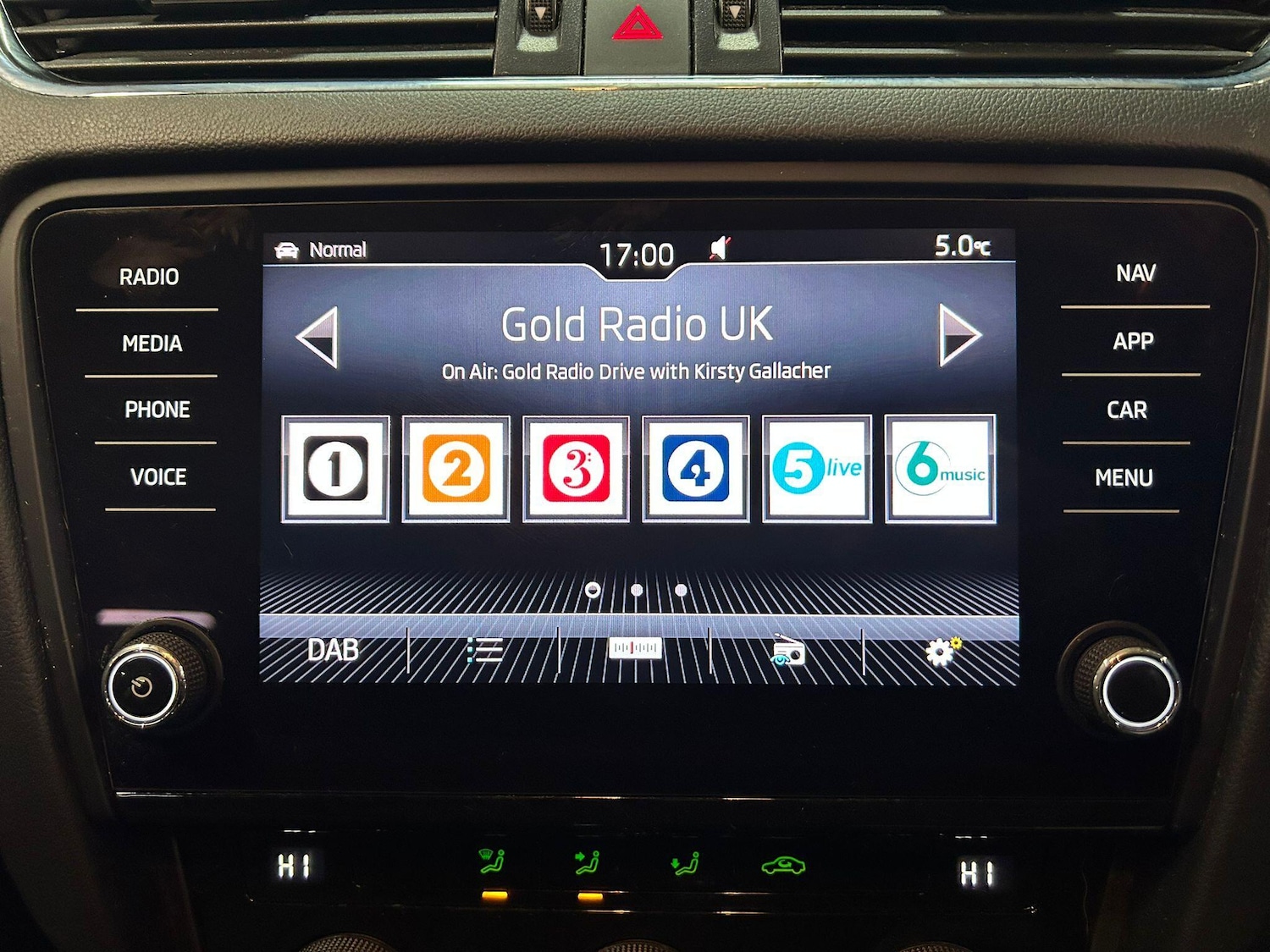 Used Skoda Octavia 2017 for sale - 77468297: Photo 32