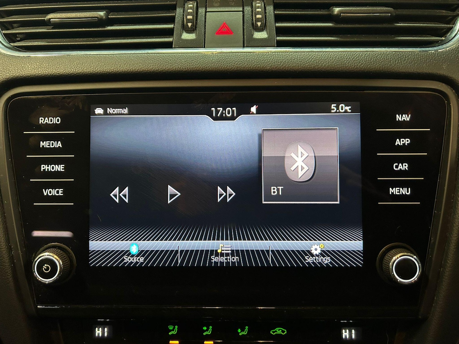 Used Skoda Octavia 2017 for sale - 77468297: Photo 37