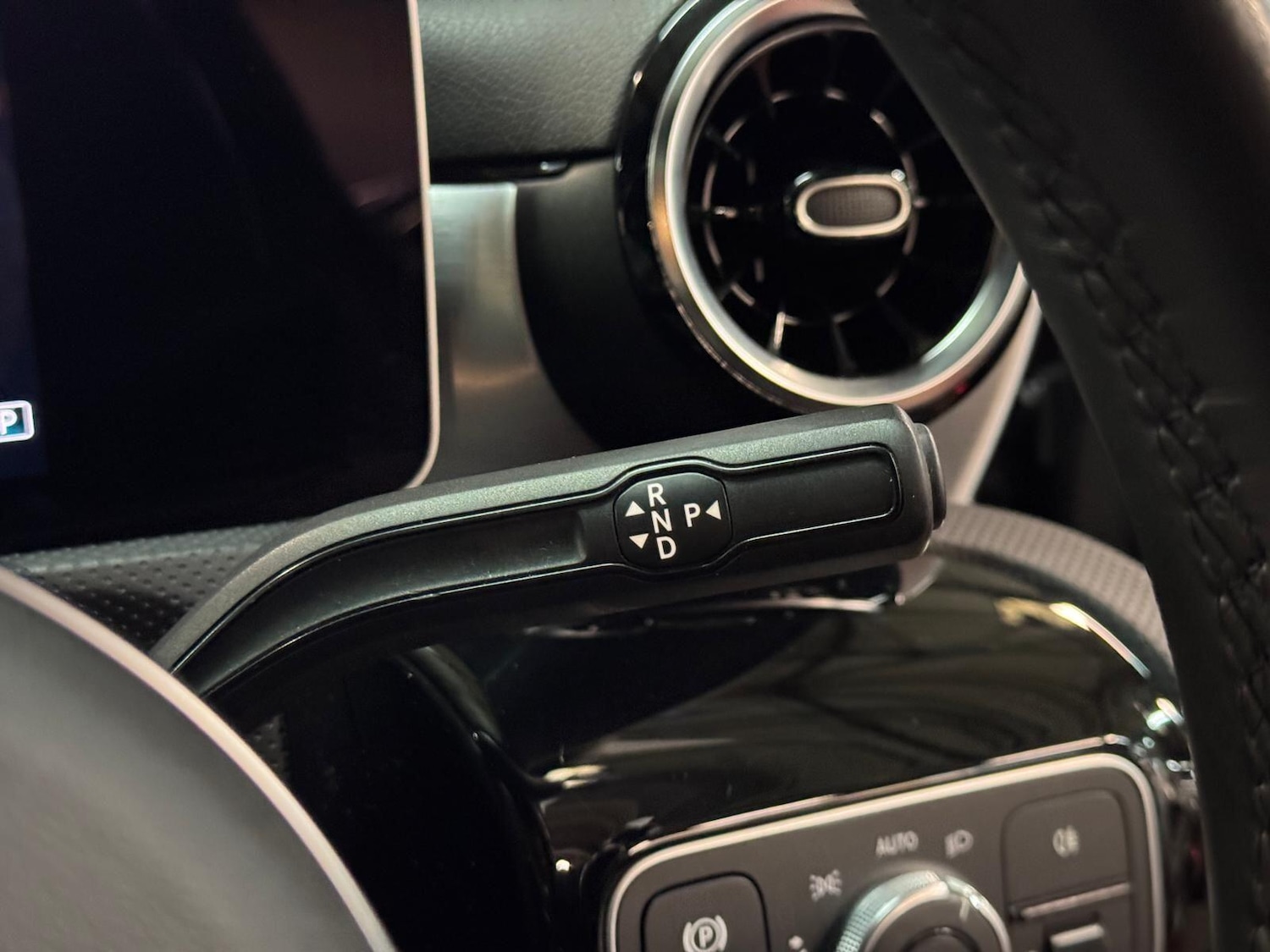 Used Mercedes-Benz CLA 2020 for sale - 76306224: Photo 32