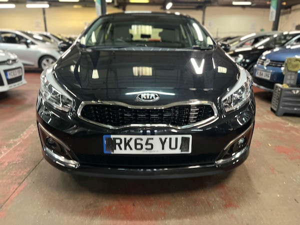 Used Kia Ceed 2015 for sale - 76270127: Photo 2