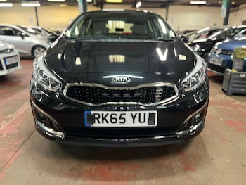 Used Kia Ceed 2015 for sale - 76270127: Photo 2