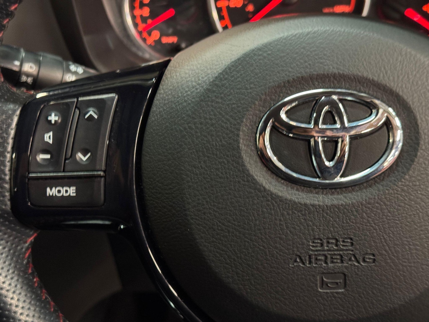 Used Toyota Yaris for sale - 77266767: Photo 26