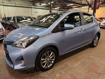 Used Toyota Yaris 2015 for sale - 78636992: Photo