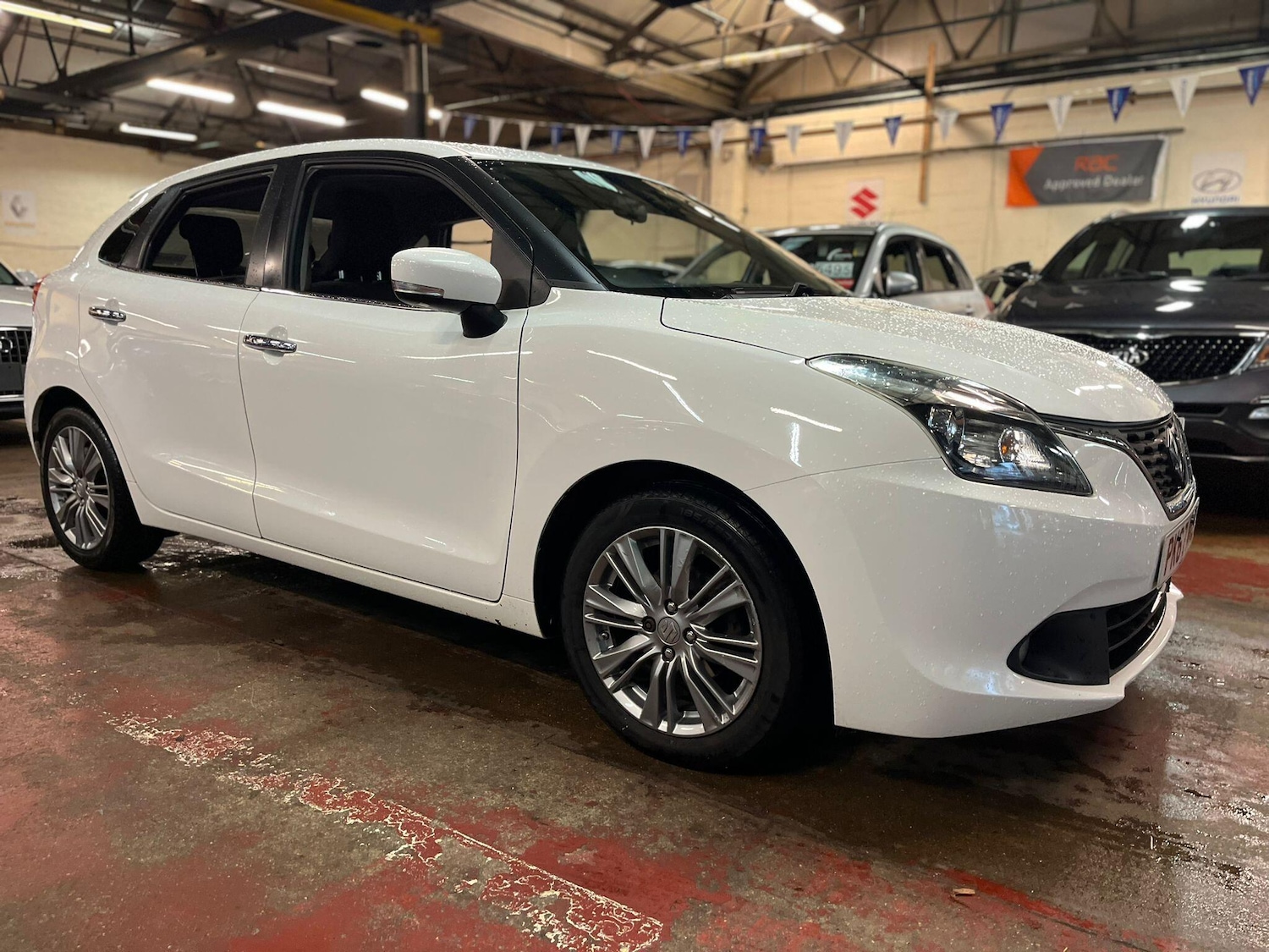 Used Suzuki Baleno 2017 for sale - 76370201: Photo 1