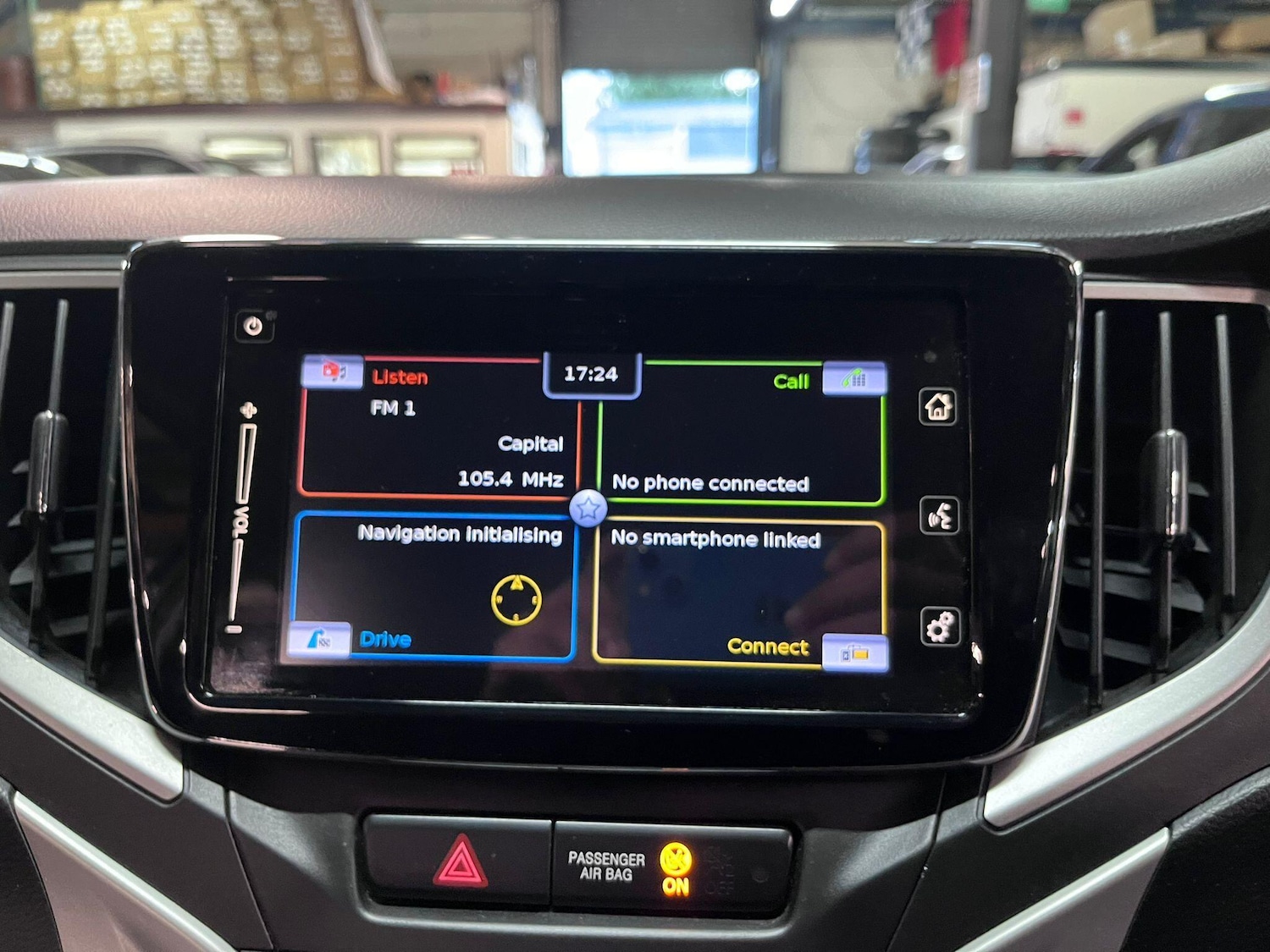 Used Suzuki Baleno 2017 for sale - 76370201: Photo 32