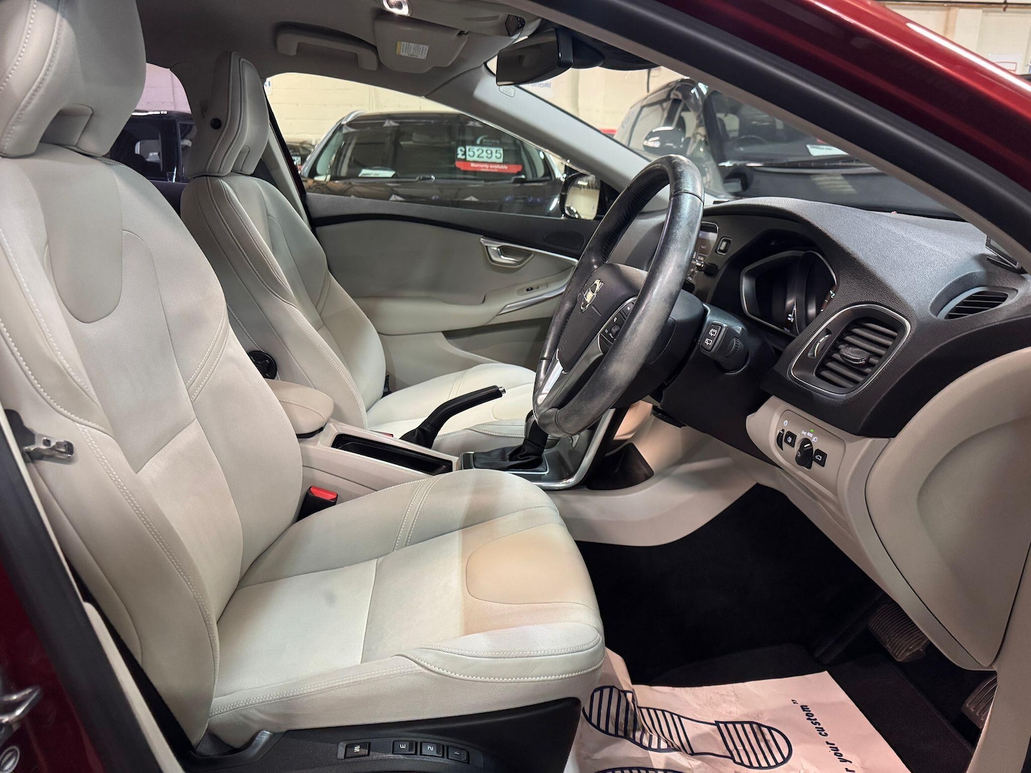 Used Volvo V40 2025 for sale - 77331447: Photo 11