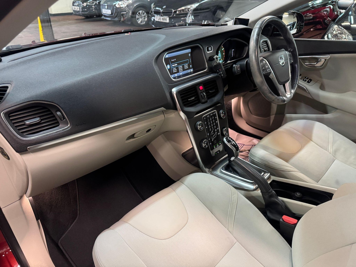 Used Volvo V40 2025 for sale - 77331447: Photo 15