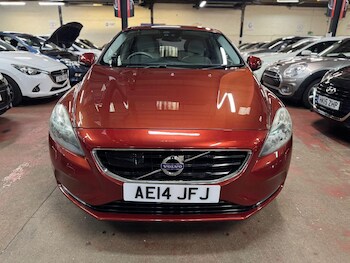 Used Volvo V40 2014 for sale - 77331447: Photo