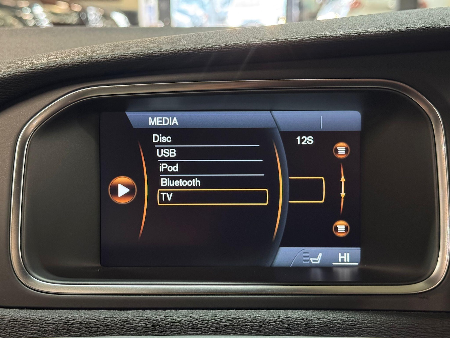 Used Volvo V40 2025 for sale - 77331447: Photo 32