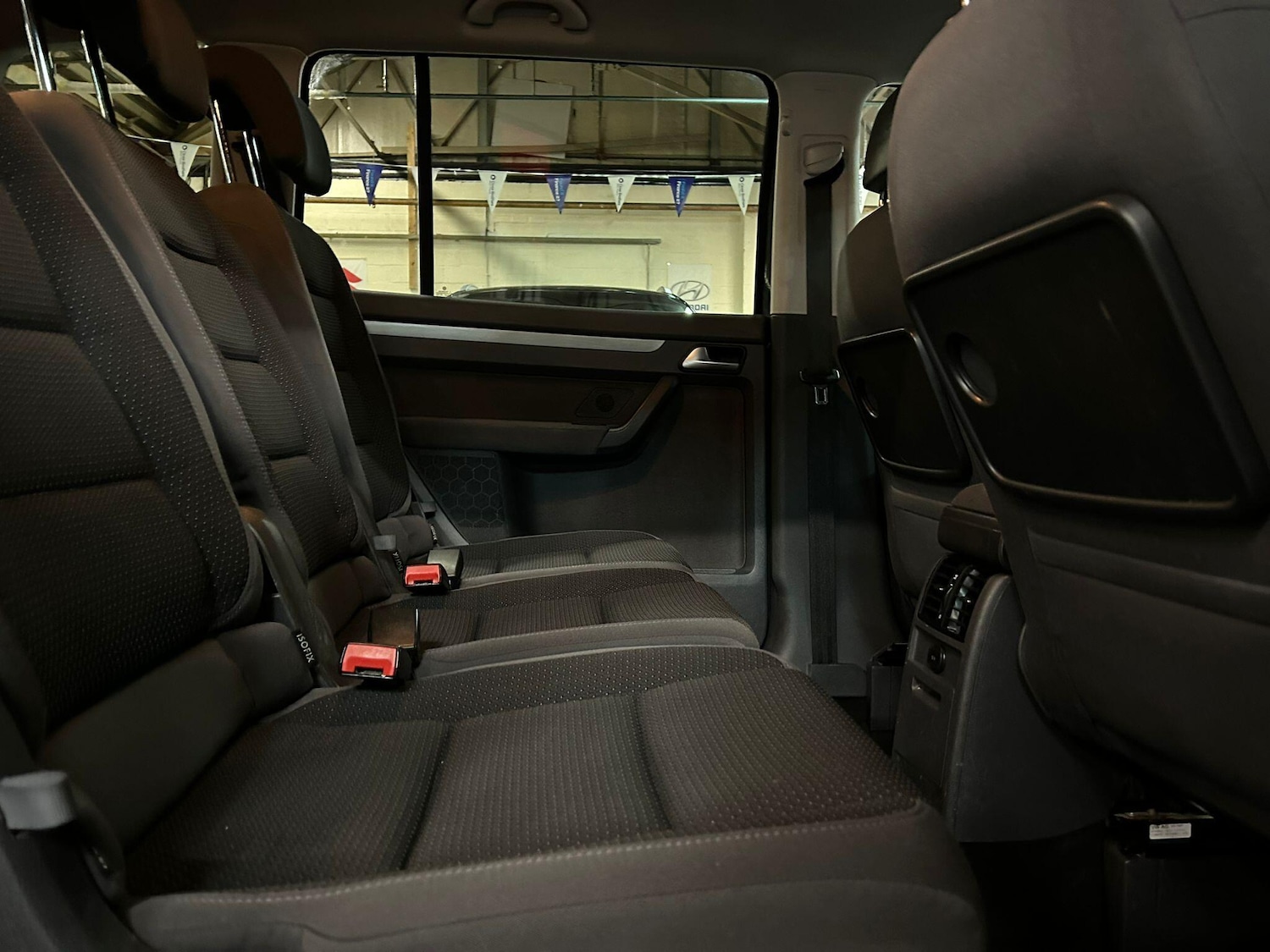 Used Volkswagen Touran 2017 for sale - 77066972: Photo 21