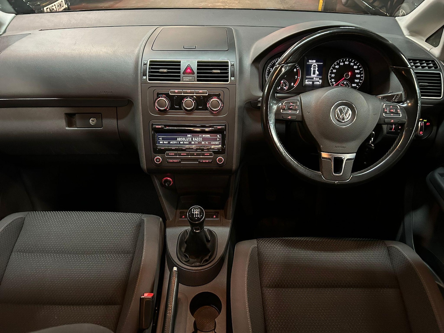 Used Volkswagen Touran 2017 for sale - 77066972: Photo 27