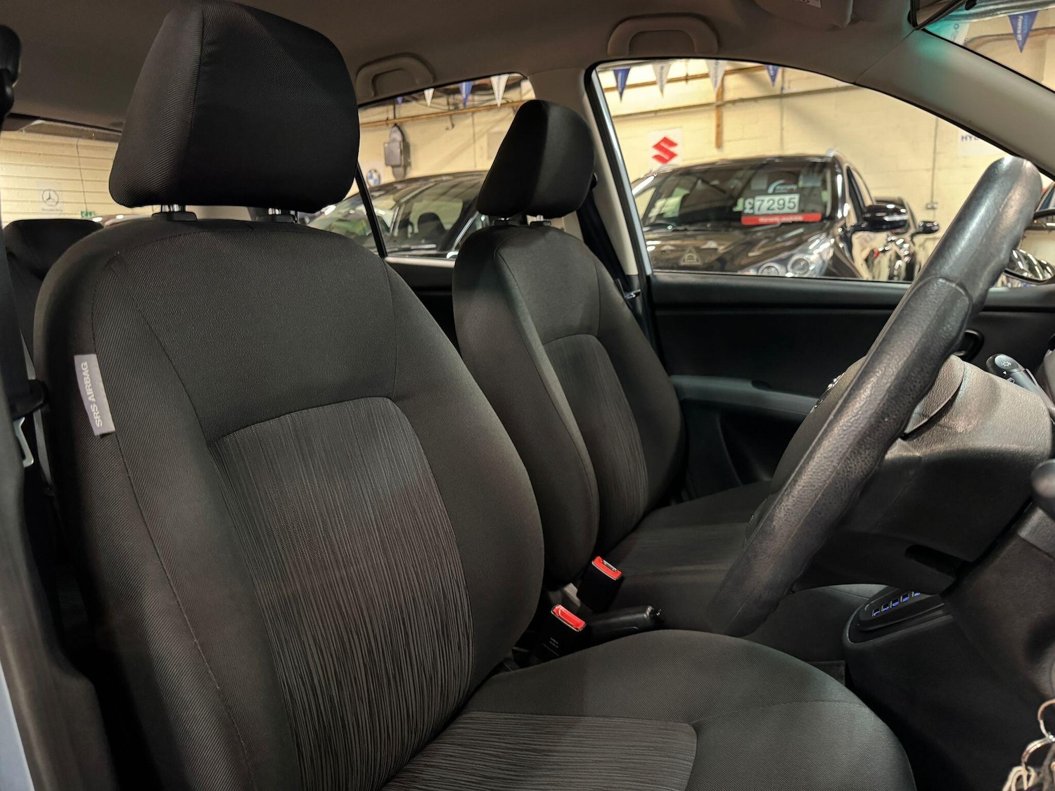 Used Hyundai i10 2013 for sale - 77040829: Photo 13