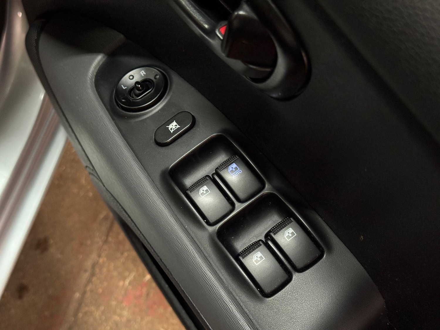 Used Hyundai i10 2013 for sale - 77040829: Photo 27