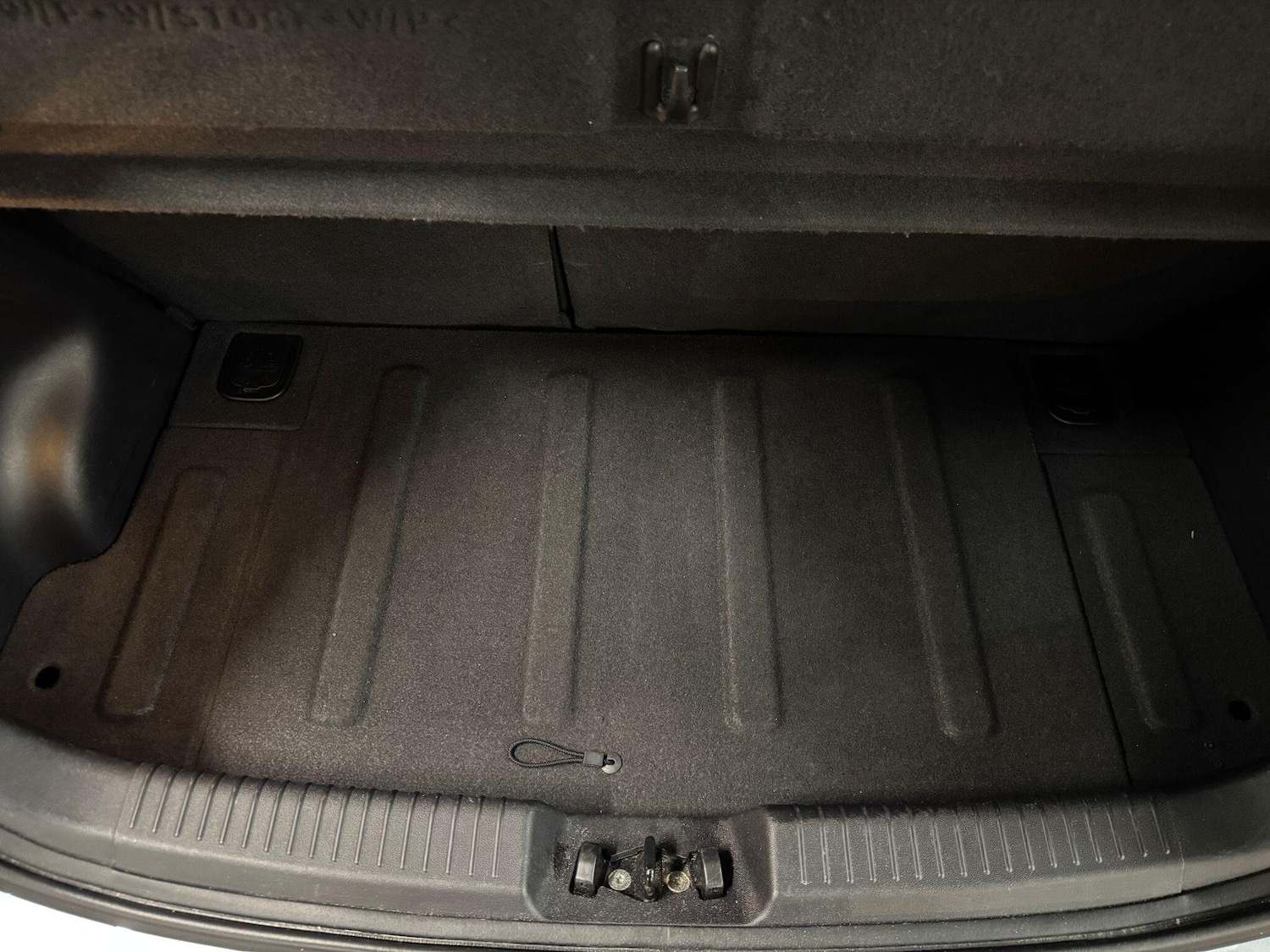 Used Hyundai i10 2013 for sale - 77040829: Photo 9