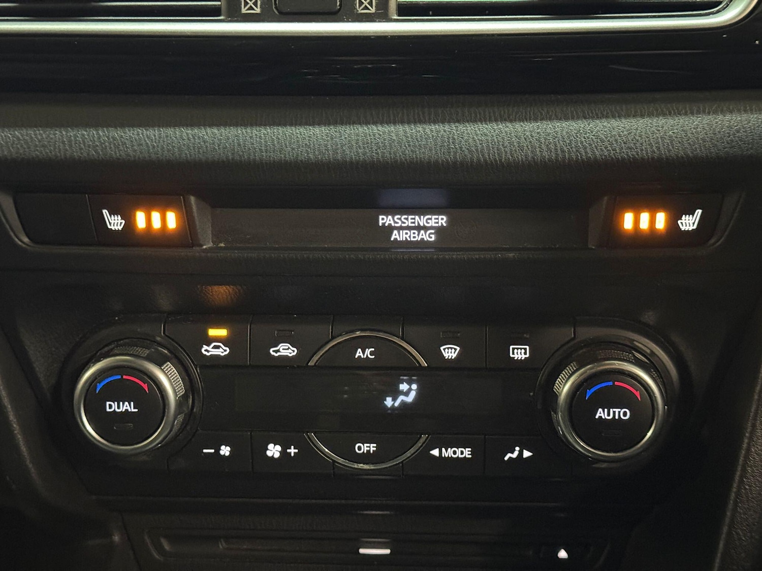 Used Mazda Mazda3 2014 for sale - 76780699: Photo 35