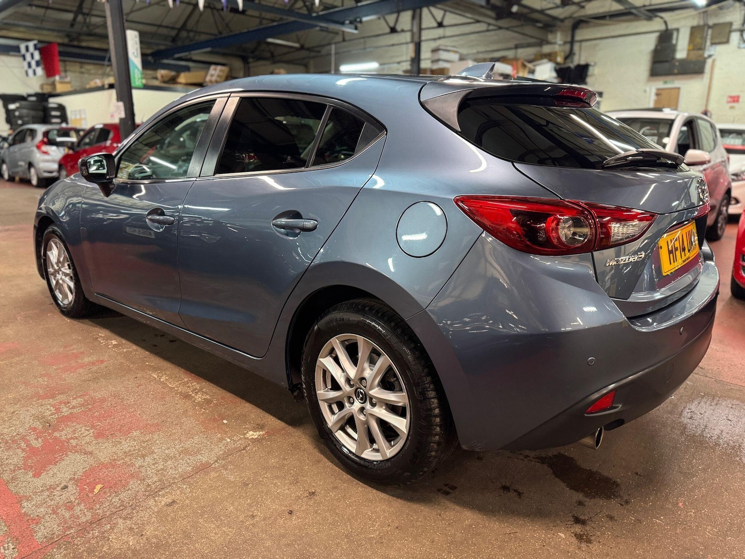 Used Mazda Mazda3 2014 for sale - 76780699: Photo 4