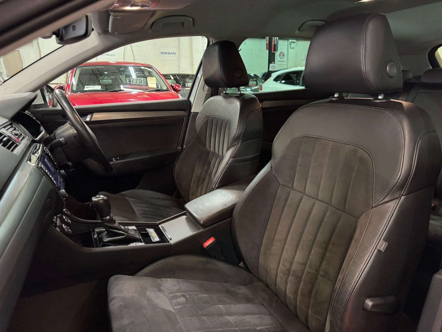 Used Skoda Superb 2015 for sale - 78033725: Photo 14