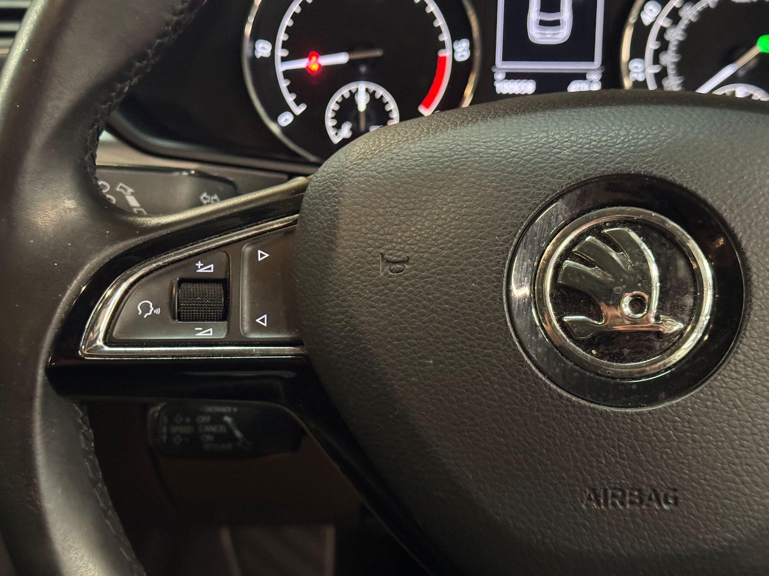 Used Skoda Superb 2015 for sale - 78033725: Photo 26