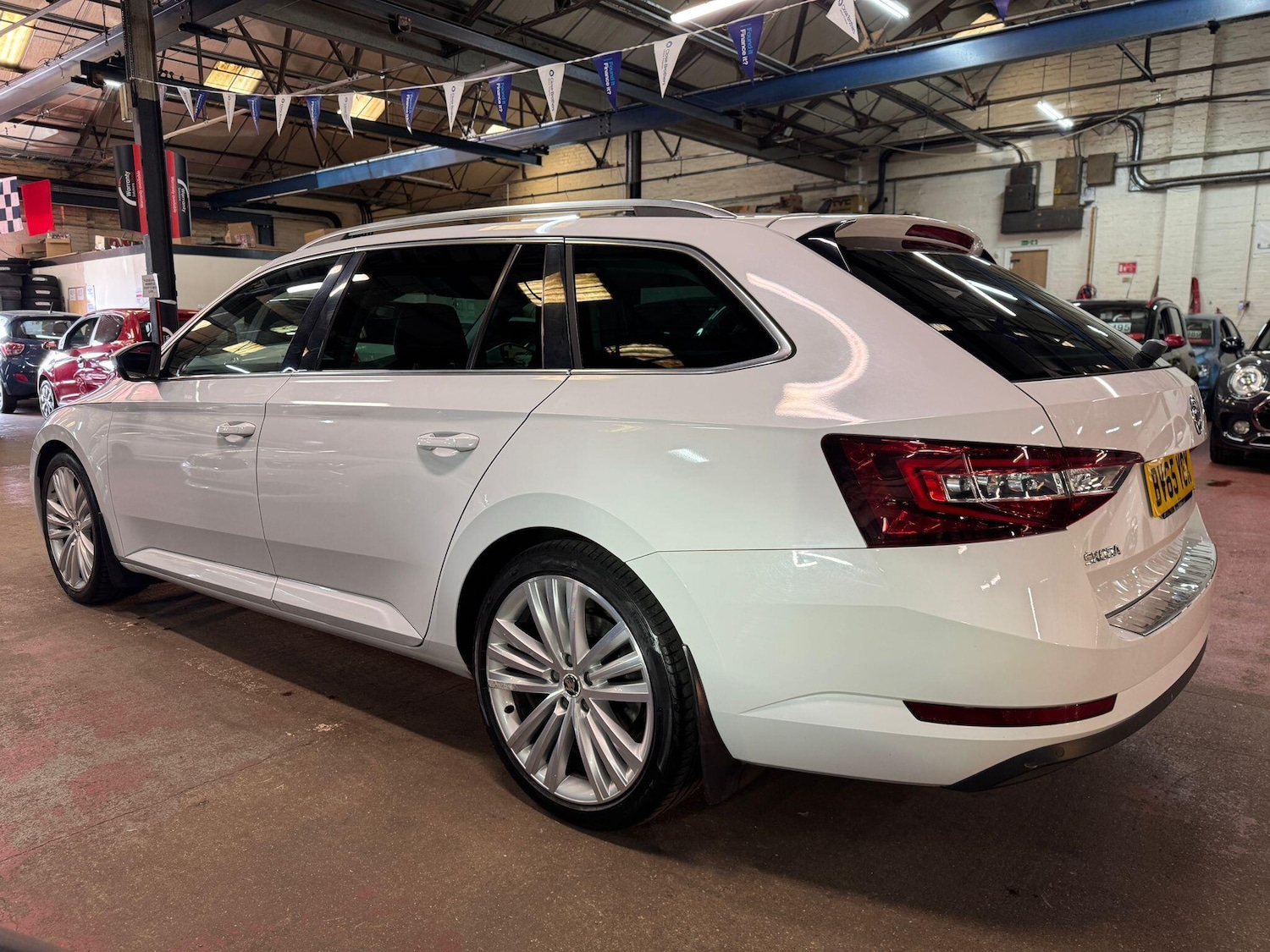 Used Skoda Superb 2015 for sale - 78033725: Photo 4