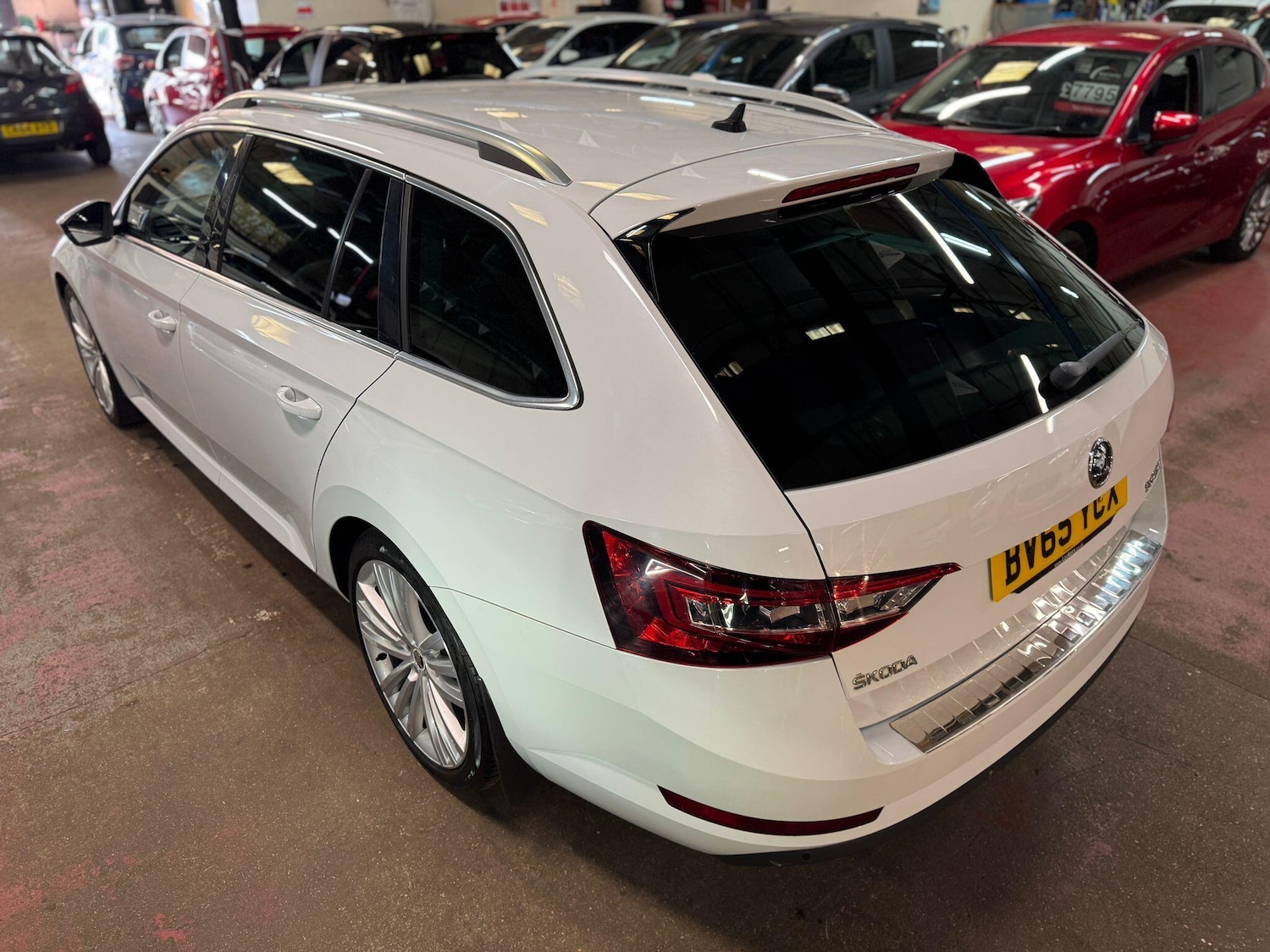 Used Skoda Superb 2015 for sale - 78033725: Photo 8