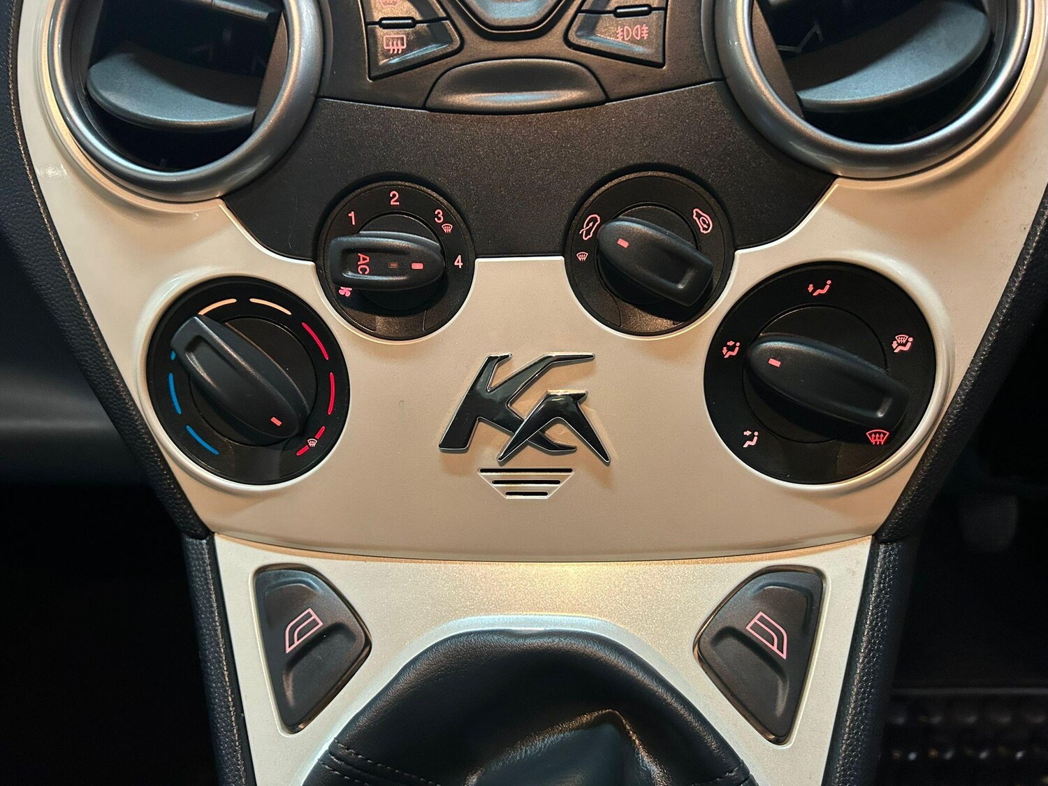 Used Ford Ka 2013 for sale - 77510138: Photo 20