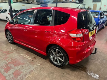 Used Honda Jazz 2014 for sale - 76422613: Photo