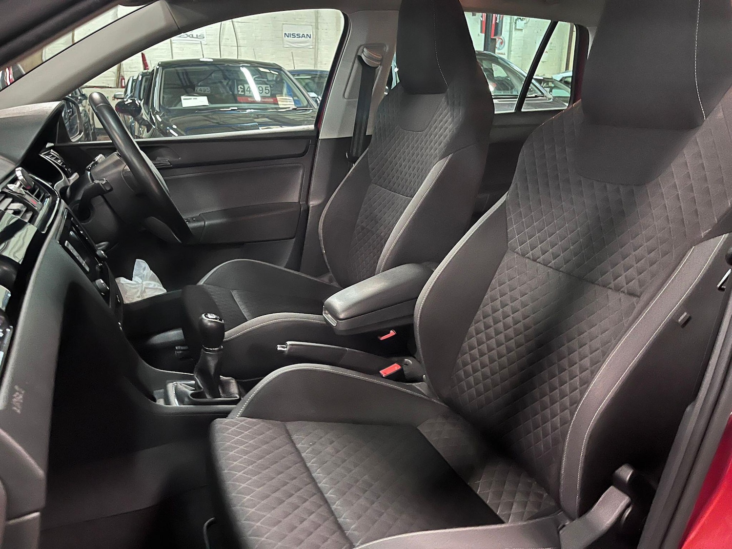 Used Skoda Rapid Spaceback 2015 for sale - 77559956: Photo 18