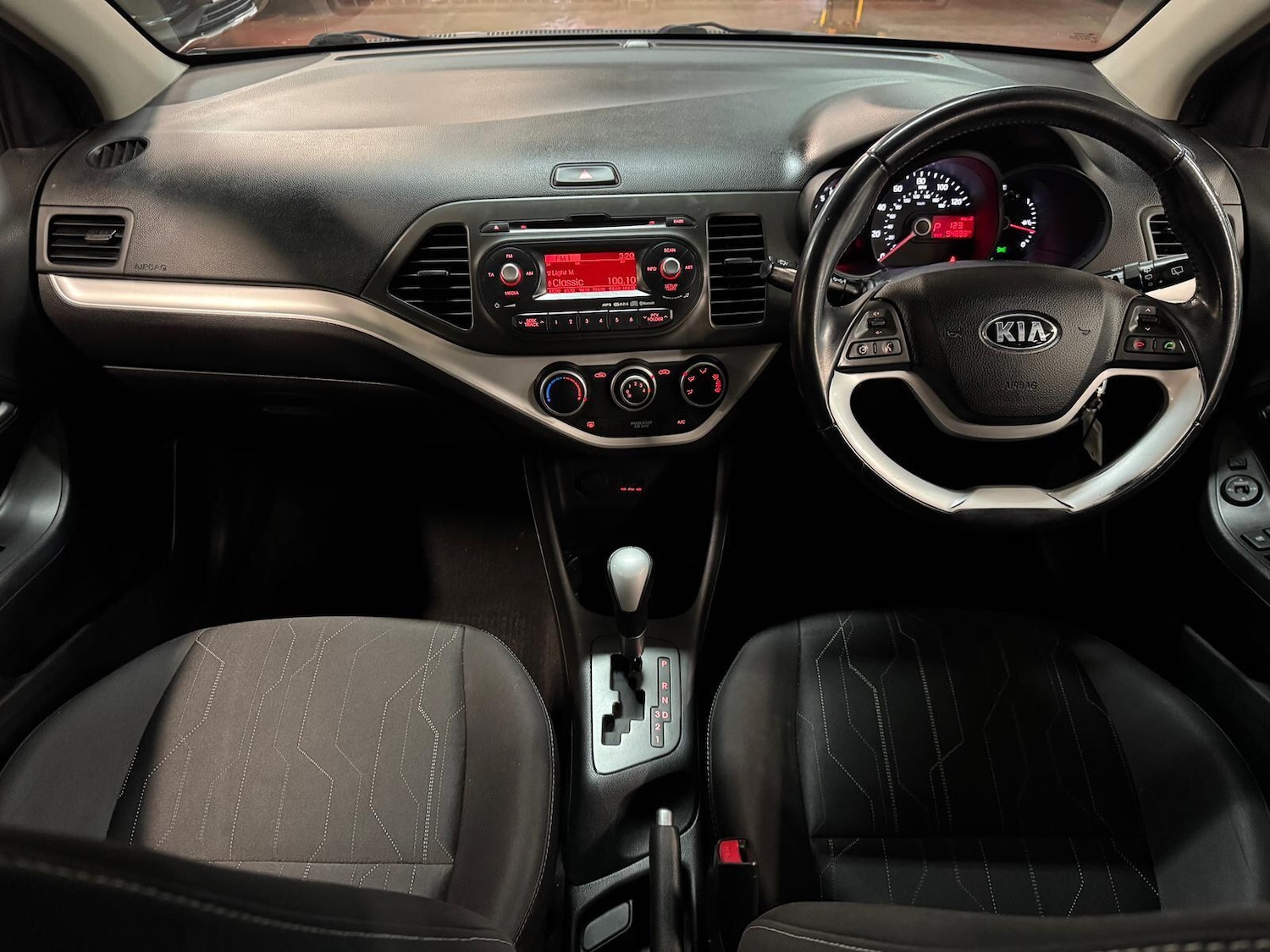 Used Kia Picanto 2014 for sale - 76689352: Photo 25