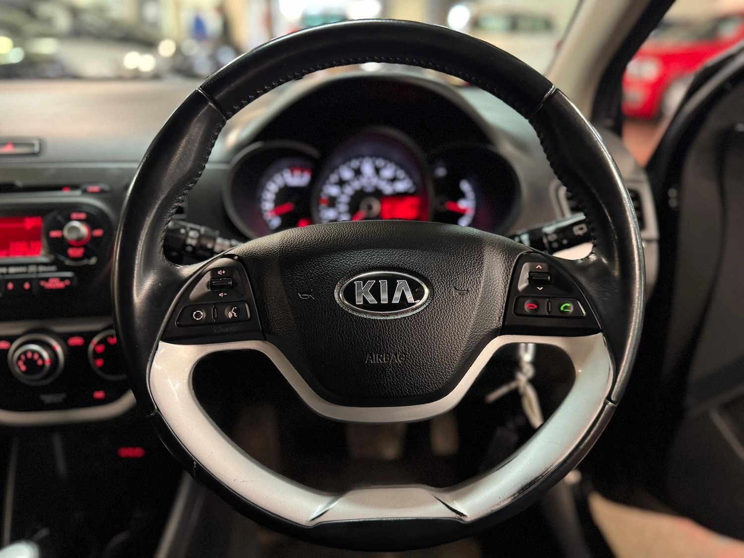 Used Kia Picanto 2014 for sale - 76689352: Photo 26