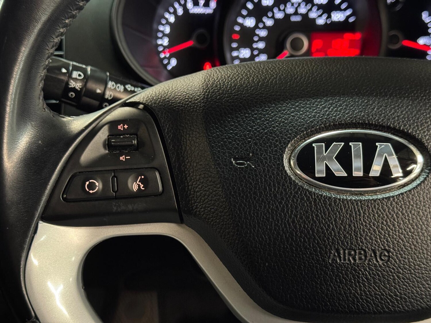 Used Kia Picanto 2014 for sale - 76689352: Photo 27