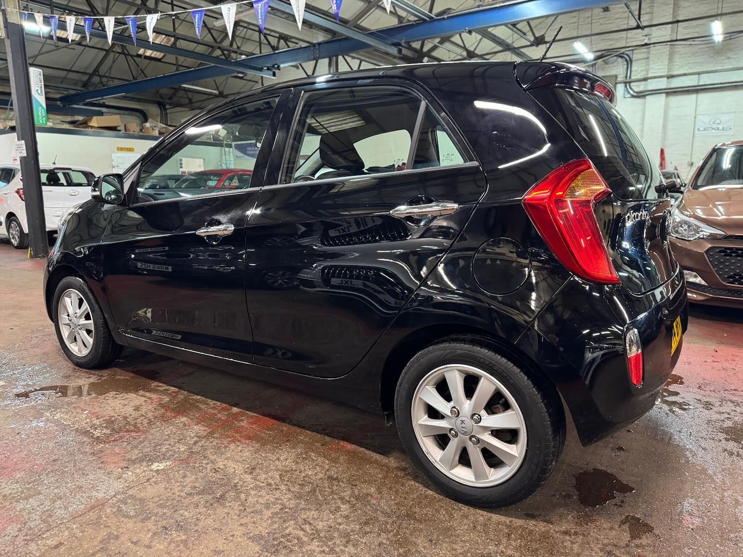 Used Kia Picanto 2014 for sale - 76689352: Photo 4