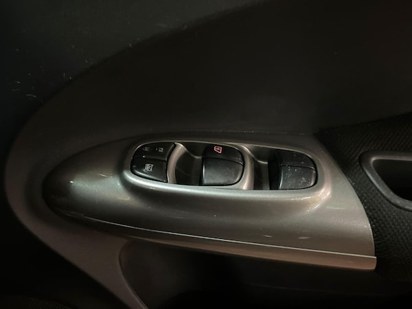 Used Nissan Juke 2014 for sale - 76226459: Photo 28