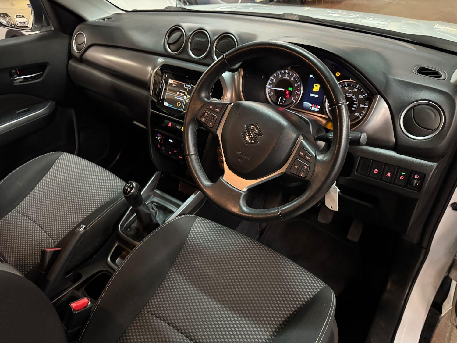 Used Suzuki Vitara 2019 for sale - 76993949: Photo 11