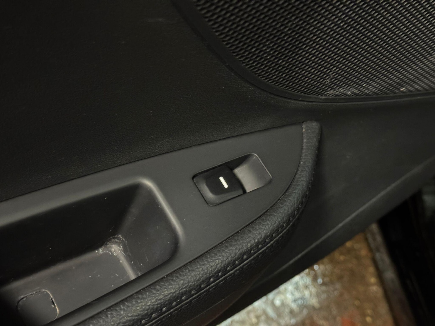 Used Hyundai Veloster 2012 for sale - 77230068: Photo 22