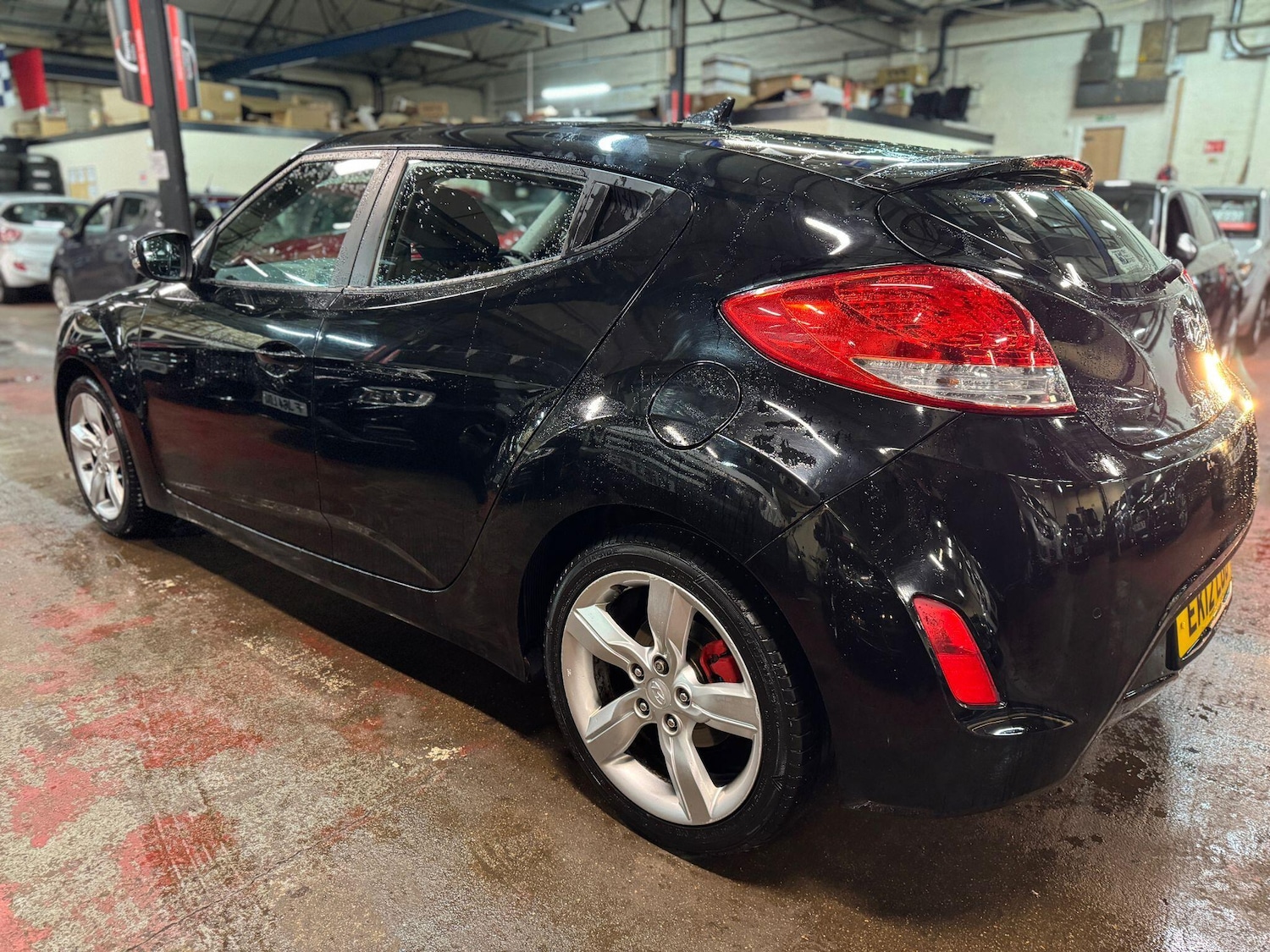 Used Hyundai Veloster 2012 for sale - 77230068: Photo 4