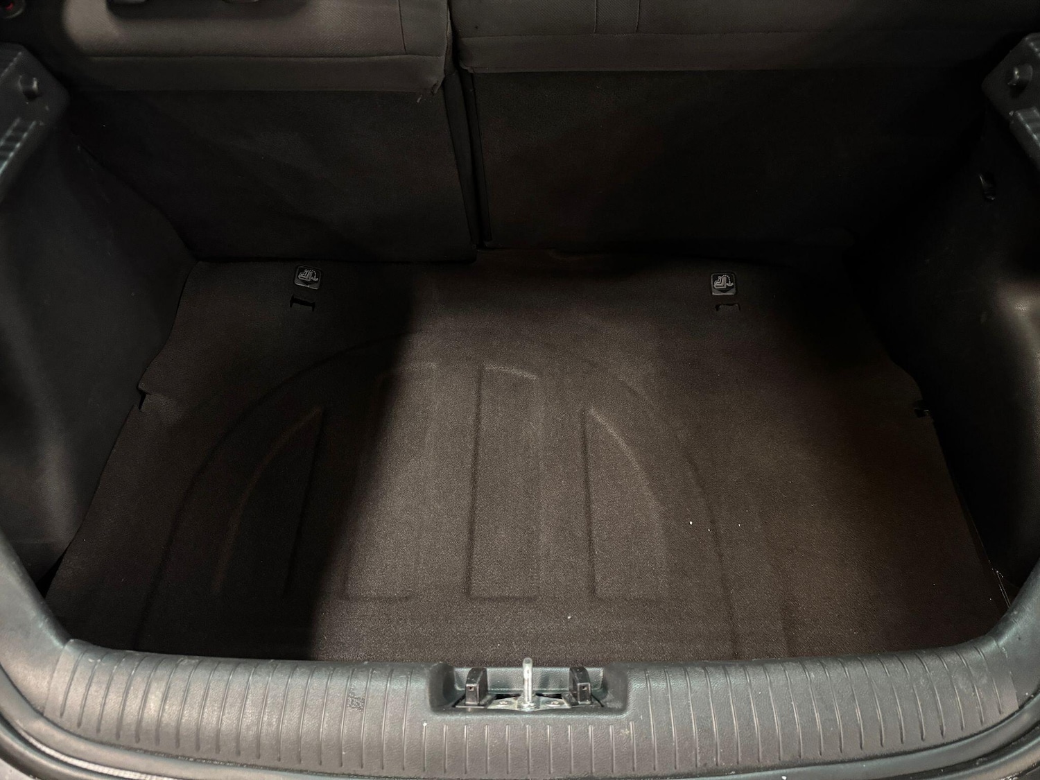 Used Hyundai Veloster 2012 for sale - 77230068: Photo 9