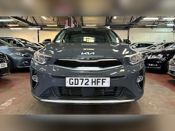 Used Kia Stonic 2023 for sale - 78751680: Photo