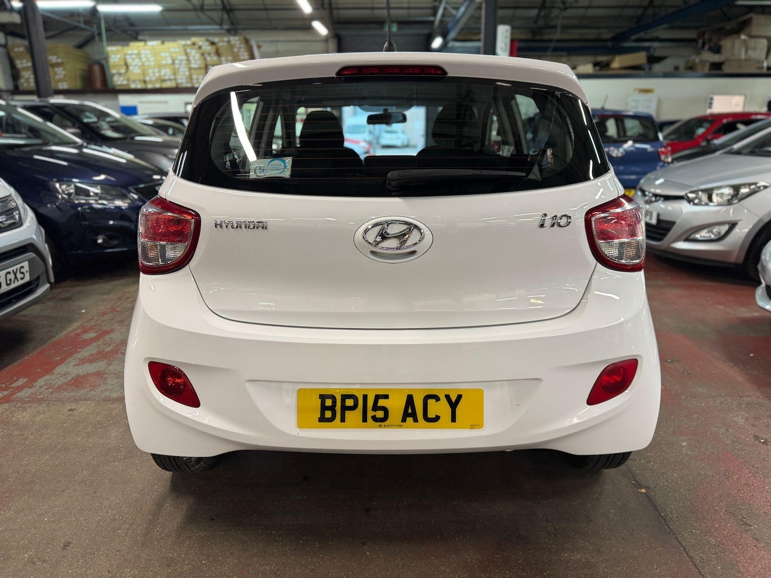 Used Hyundai i10 2015 for sale - 76307609: Photo 5