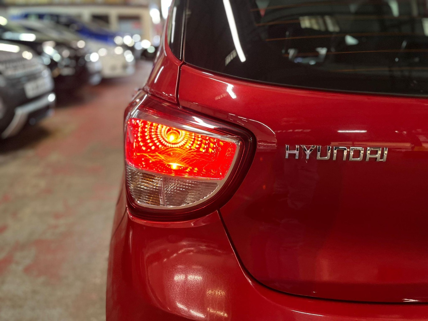 Used Hyundai i10 2018 for sale - 76094553: Photo 10