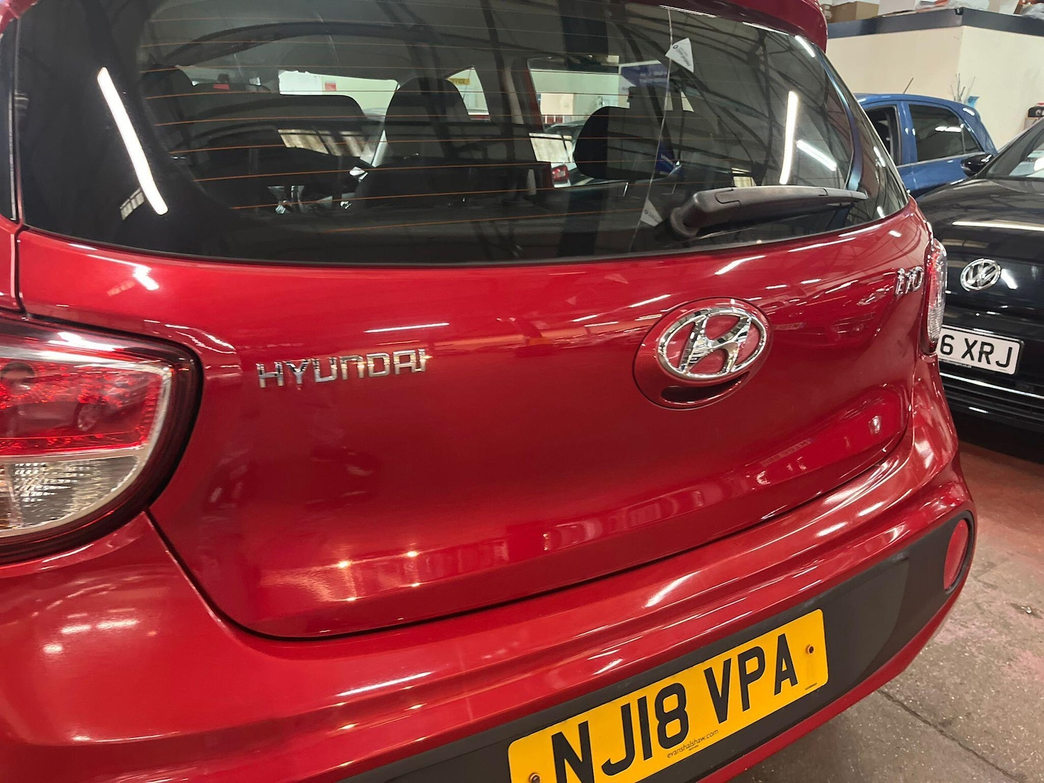 Used Hyundai i10 2018 for sale - 76094553: Photo 12