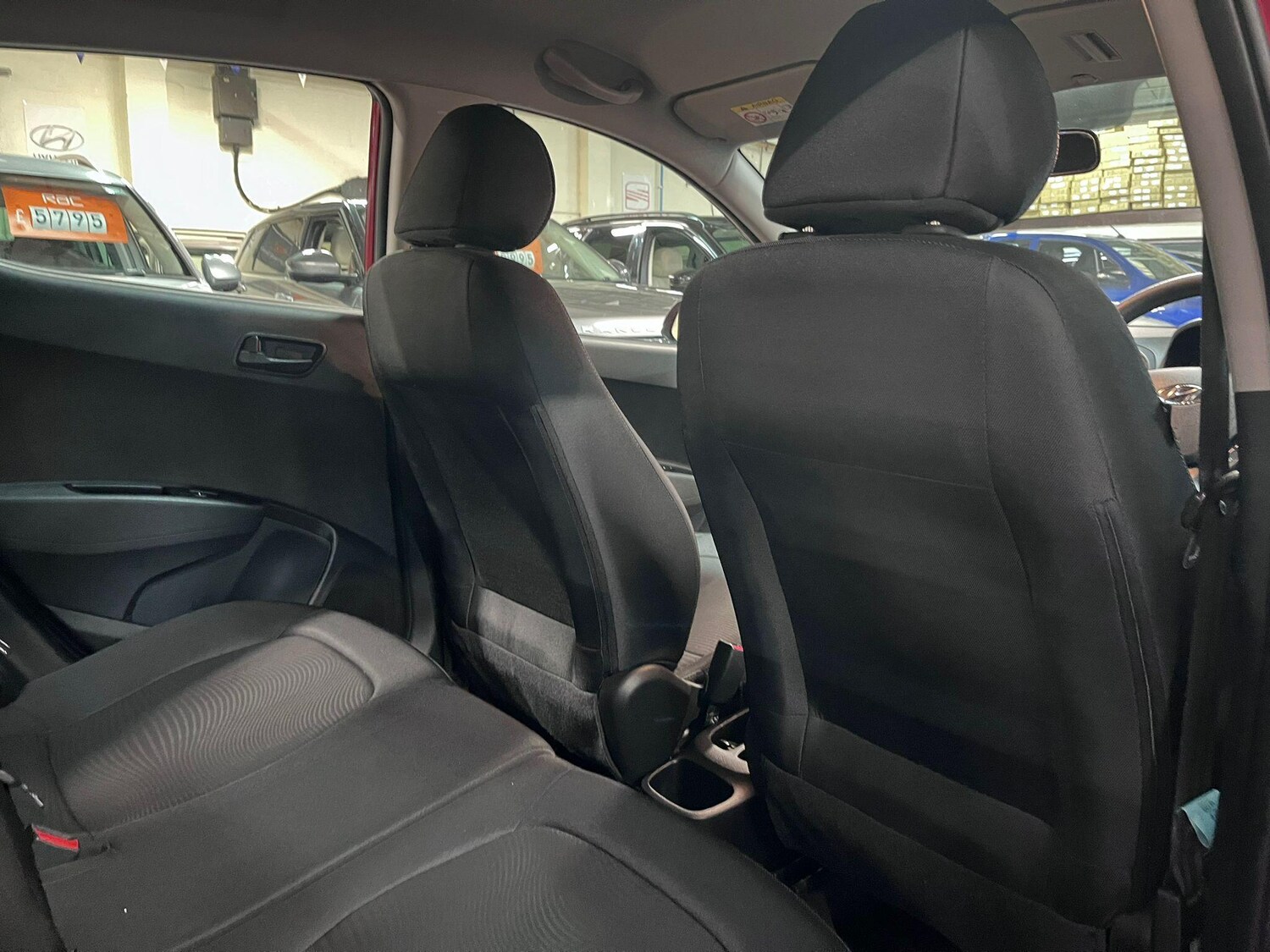 Used Hyundai i10 2018 for sale - 76094553: Photo 24