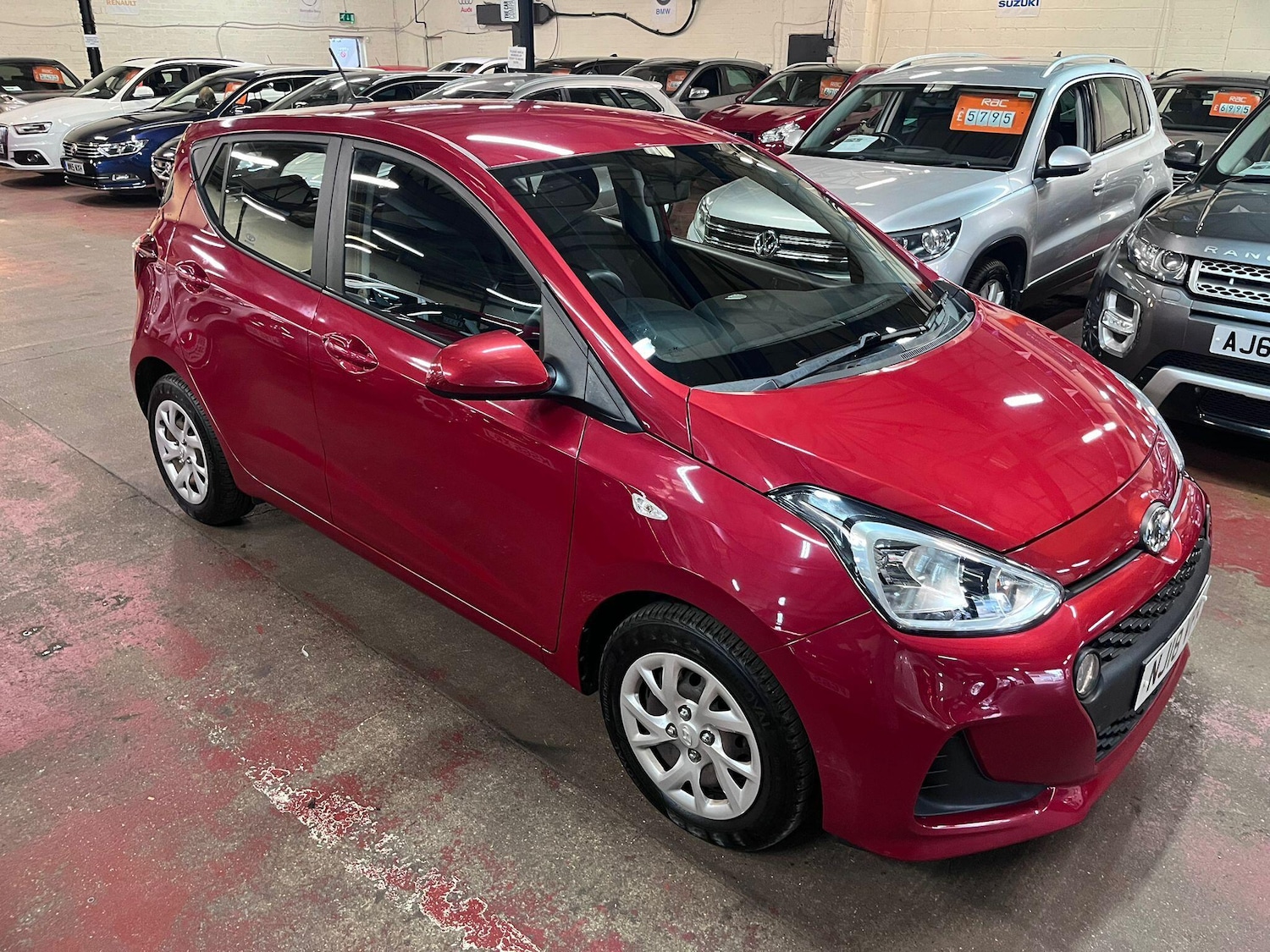 Used Hyundai i10 2018 for sale - 76094553: Photo 7