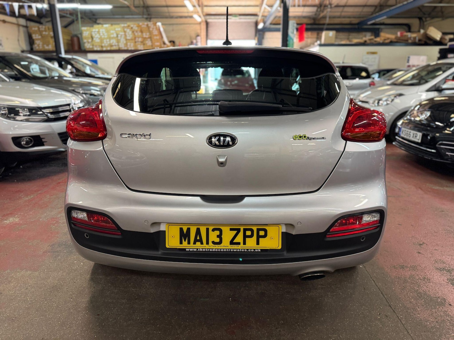 Used Kia Pro Ceed 2013 for sale - 76020811: Photo 5