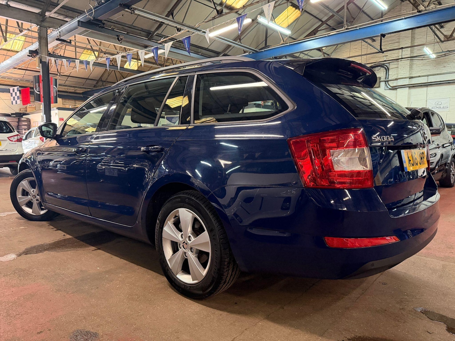 Used Skoda Octavia 2016 for sale - 77559305: Photo 4