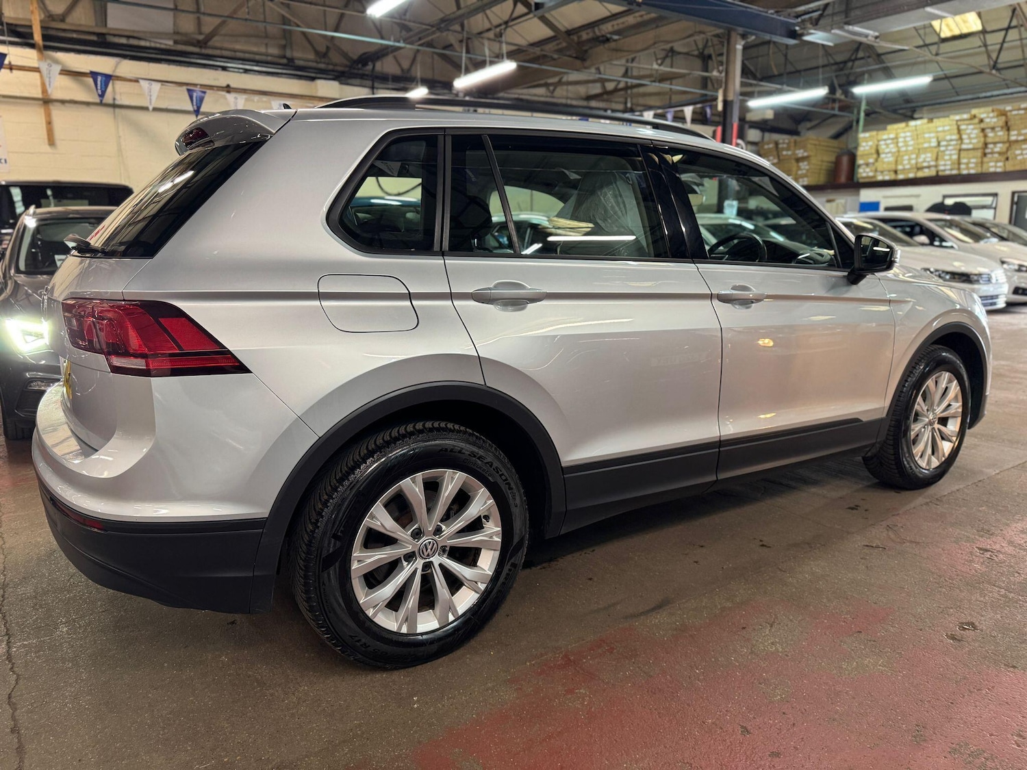 Used Volkswagen Tiguan 2020 for sale - 78033675: Photo 6